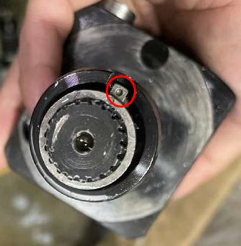 轴向齿轮箱与径向齿轮头三点钟原点位置